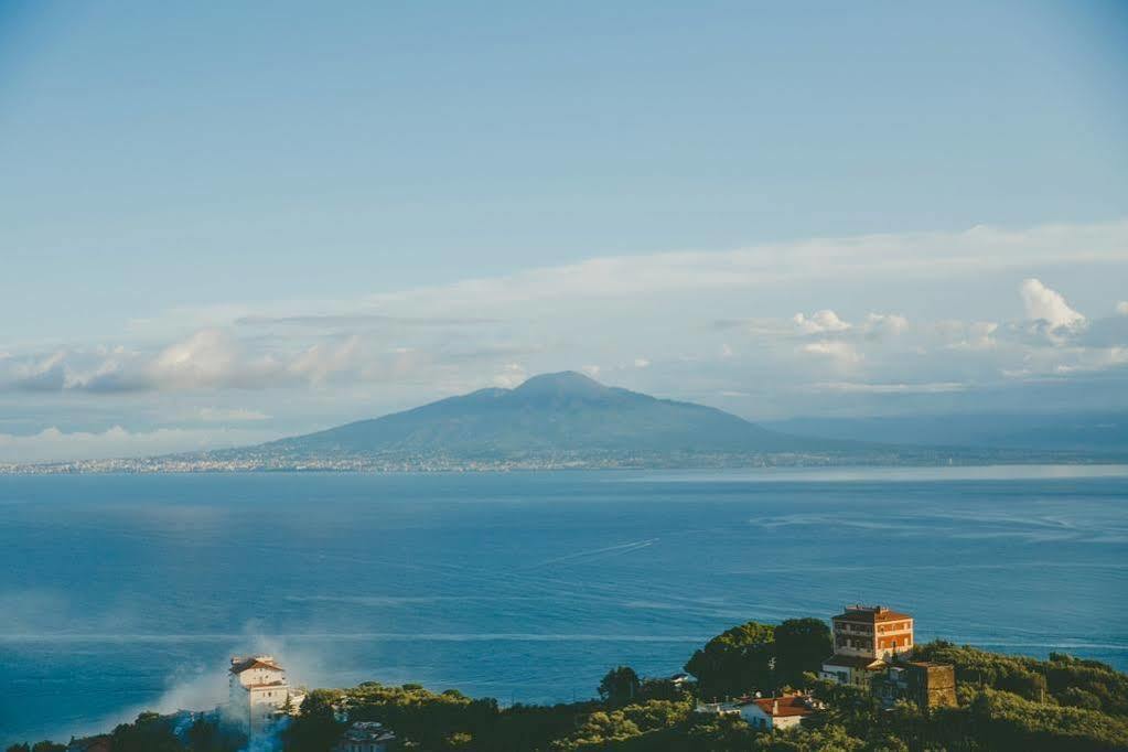 Villa Eliana Sorrente Extérieur photo